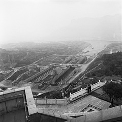 三18-01