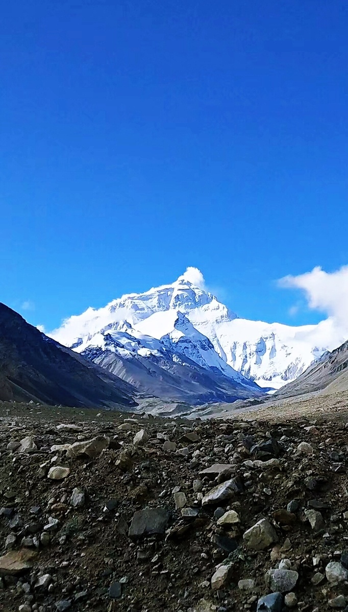 新疆的雪山