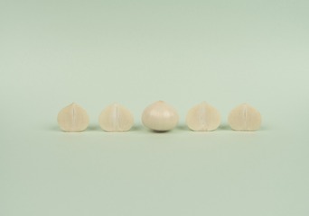 garlic cut off