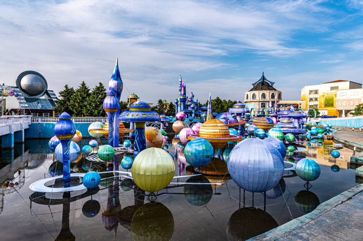 中国长春长影第五届消夏灯会梦幻场景