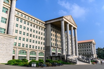 吉林农业大学校内建筑景观 (11)