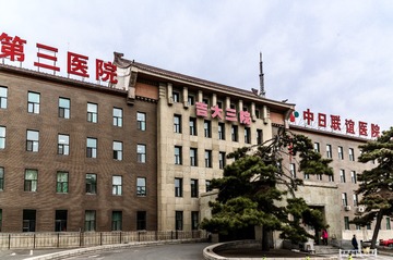 吉林长春伪满洲国经济部旧址-迟晓伟 (2)