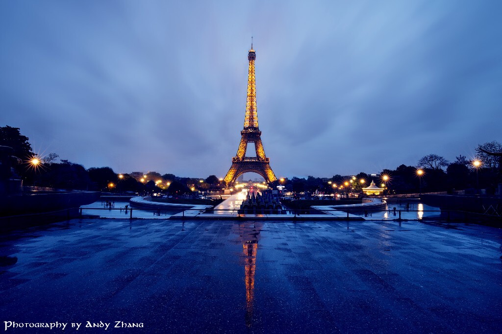 5月,雨后巴黎,下雨的好处就是人少,又有倒影。<br />
Paris,France