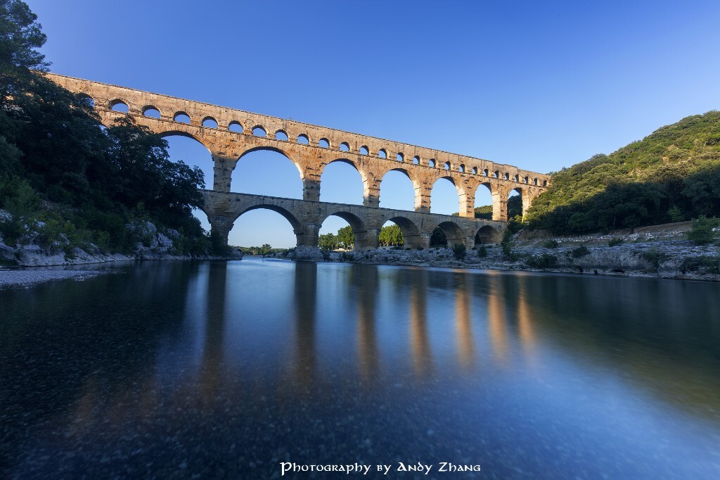 7月,酷暑下水拍摄,凉爽极了<br />
Avignon,France