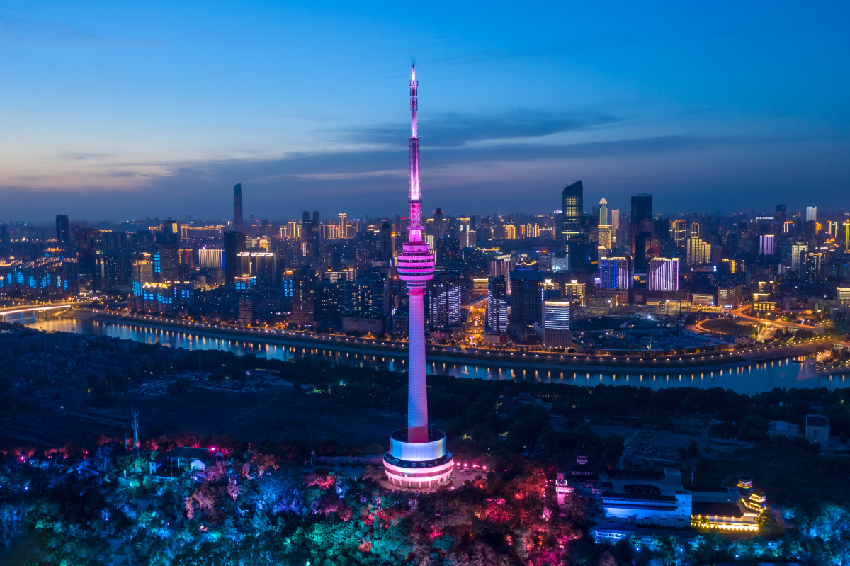 1/125美好武汉#汉口武汉#灯光秀航拍摄影夜景地标汉江龟山电视塔旅行