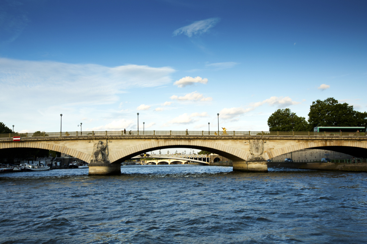 塞纳河上的桥.荣老军人桥