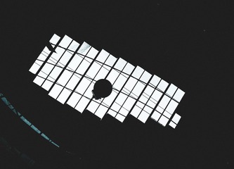 1000174051
