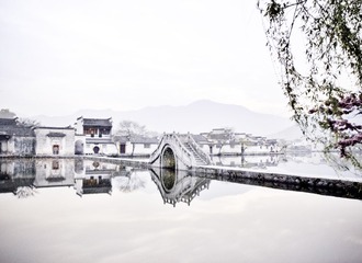 水彩宏村