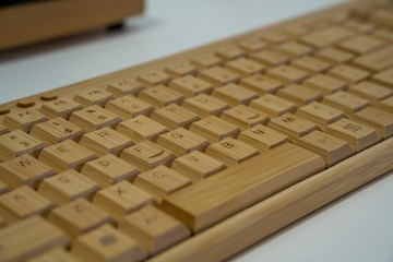 YAN00183