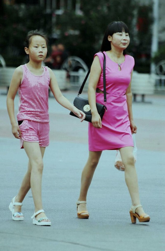 跟着妈妈走