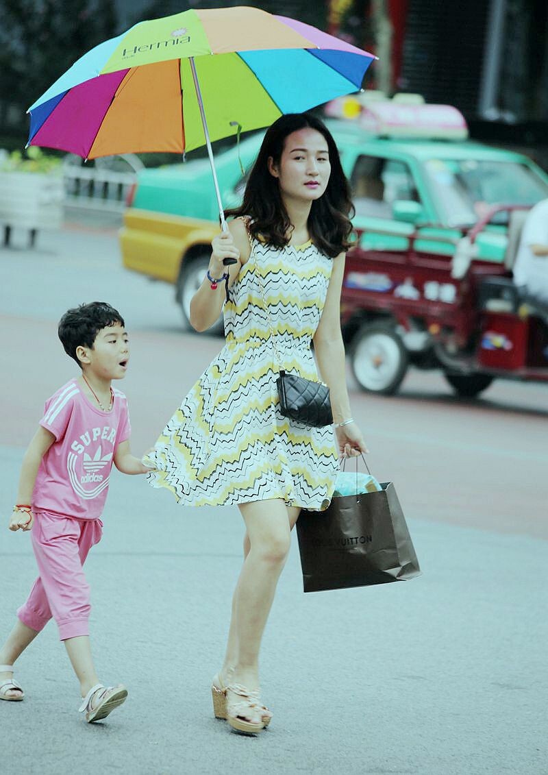 跟着妈妈走