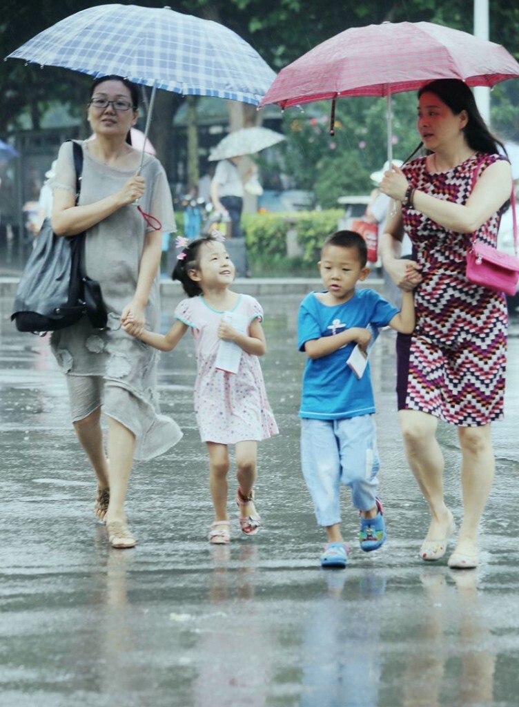 跟着妈妈走