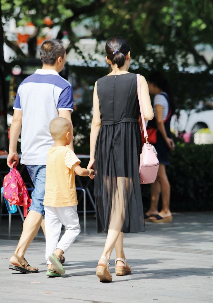 跟着妈妈走