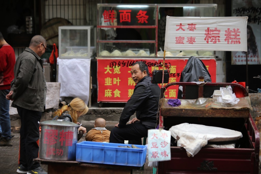 小摊小贩闪亮登场
