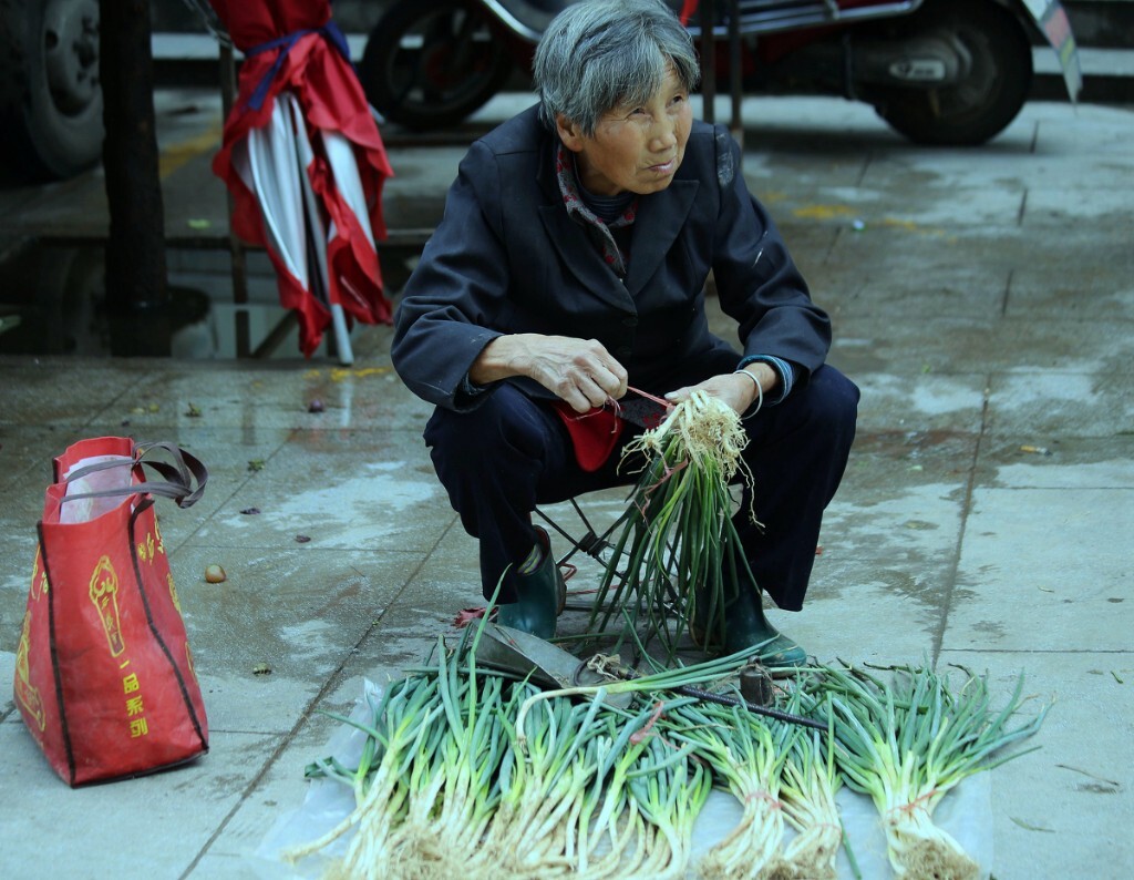 小摊小贩闪亮登场