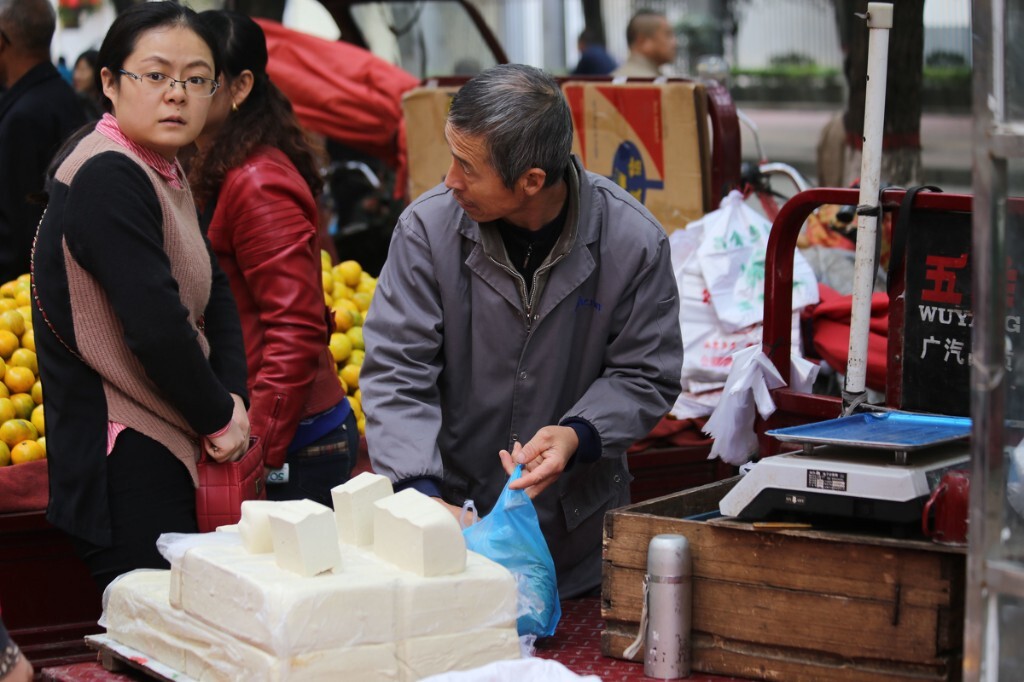 小摊小贩闪亮登场
