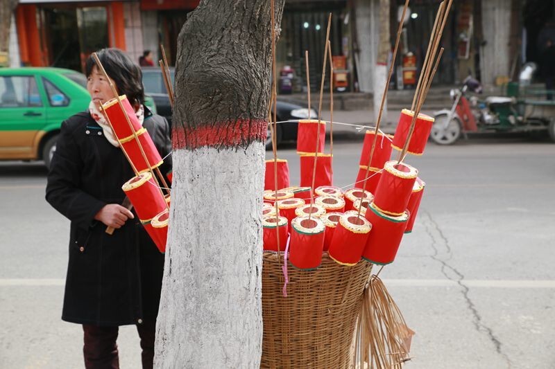 小摊小贩闪亮登场