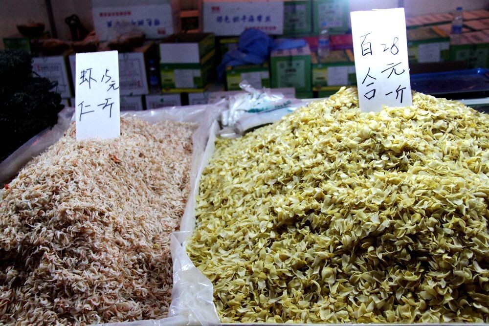小摊小贩闪亮登场