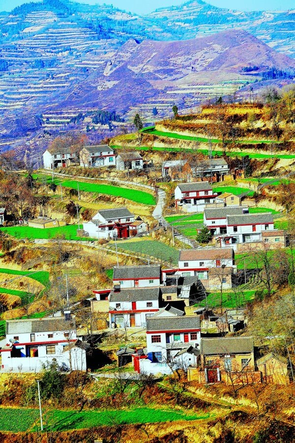 一个美丽的小山村