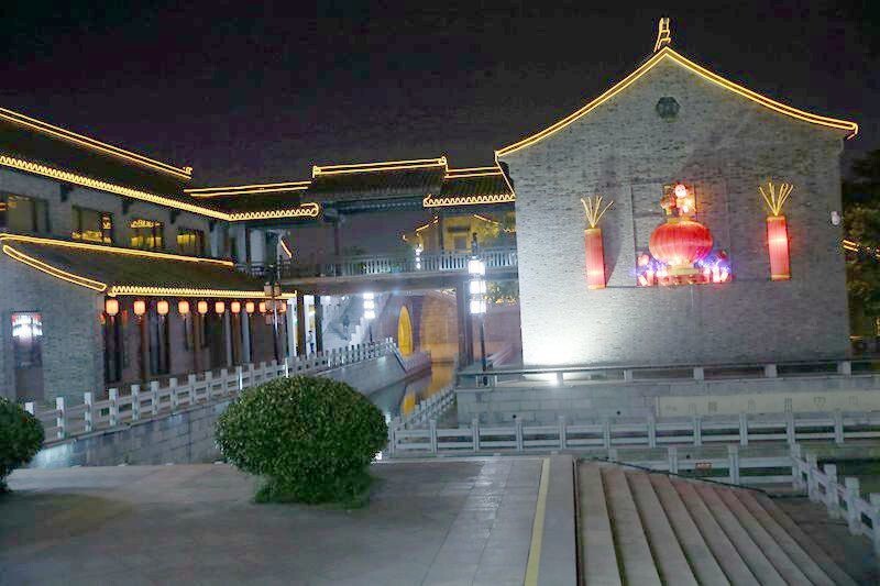 盐城水街夜景