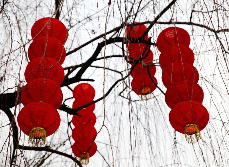 大红灯笼高高挂