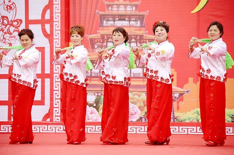 广场舞大赛选段