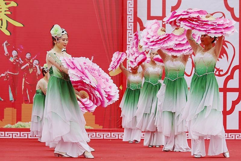 广场舞大赛选段