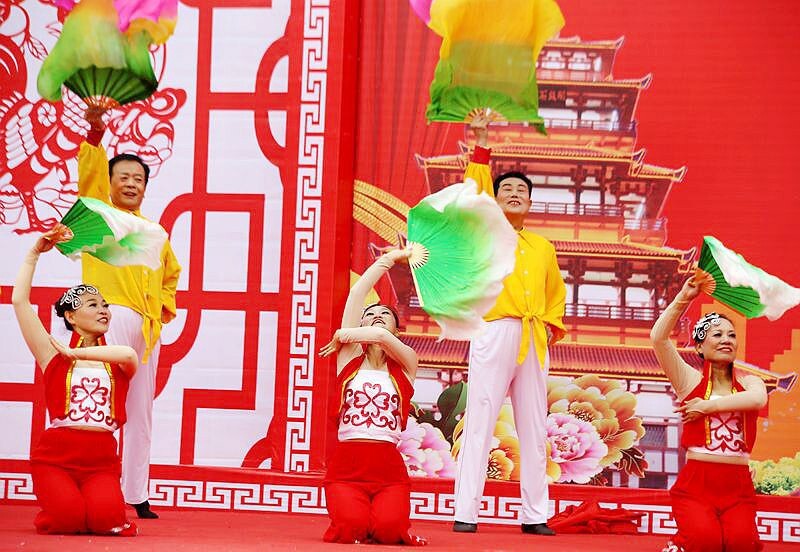 广场舞大赛选段