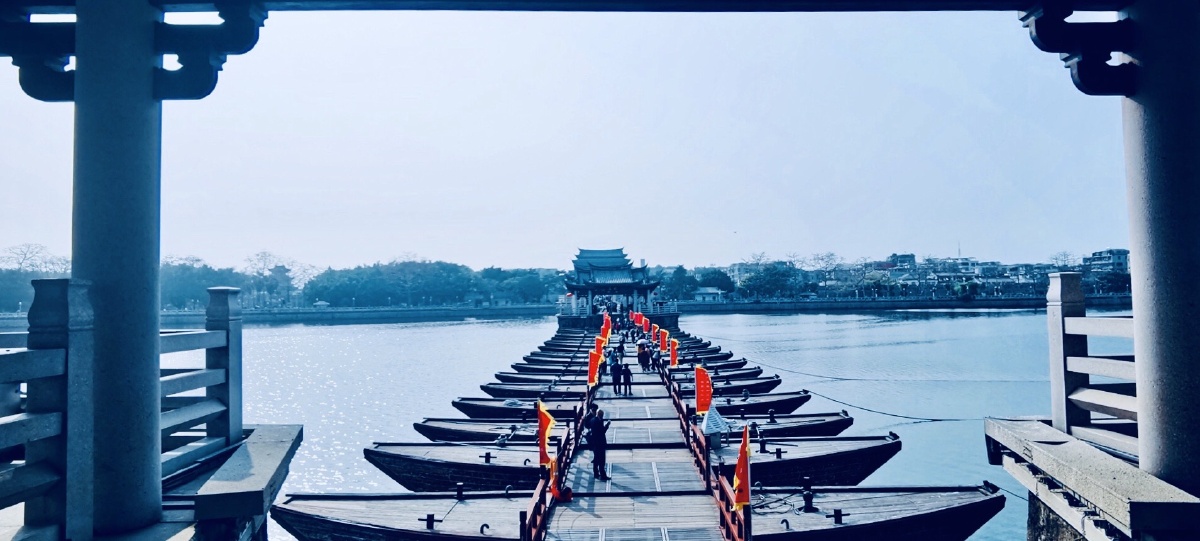 历史悠久的广济桥