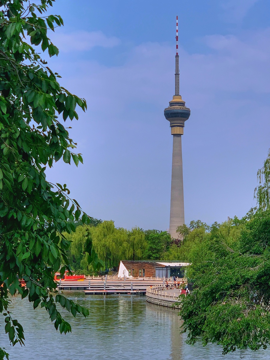 玉渊潭八一湖电视塔