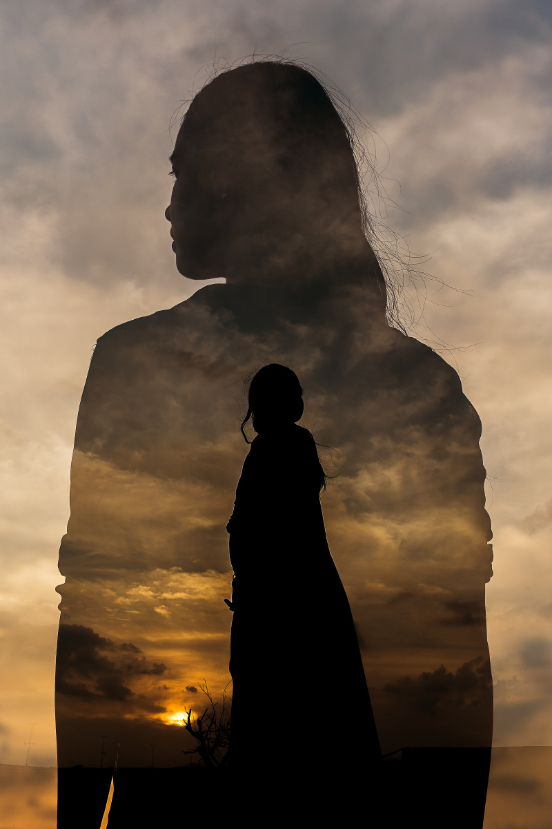 夕阳西下断肠人在天涯出镜小慧