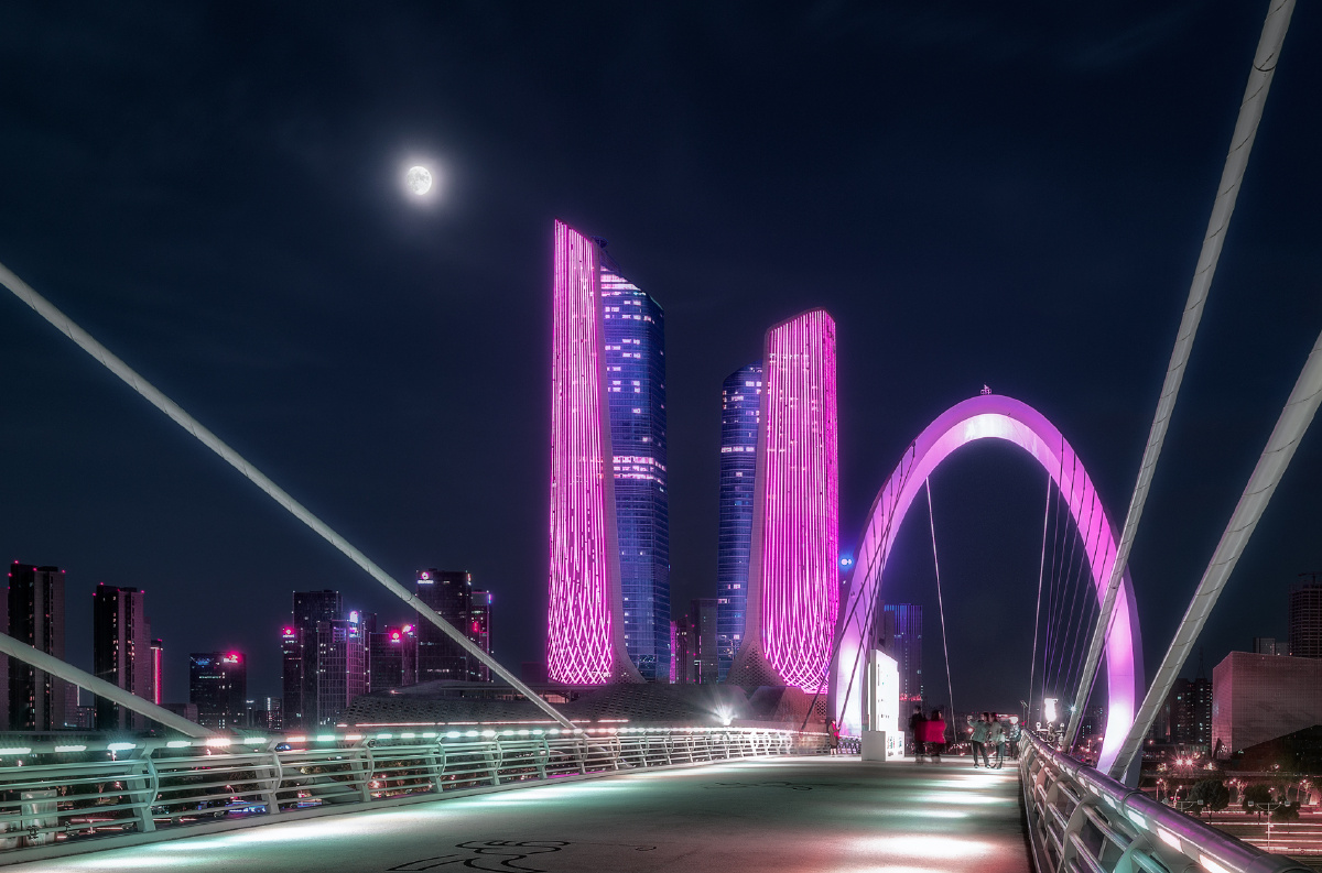 青奥双子楼和南京眼