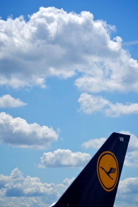 汉莎航空<br />
