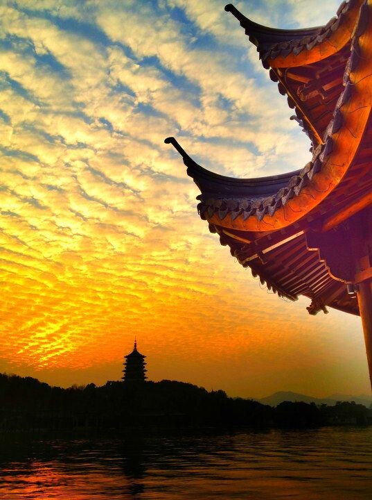 雷峰夕照3<br />
这张俺最最喜欢