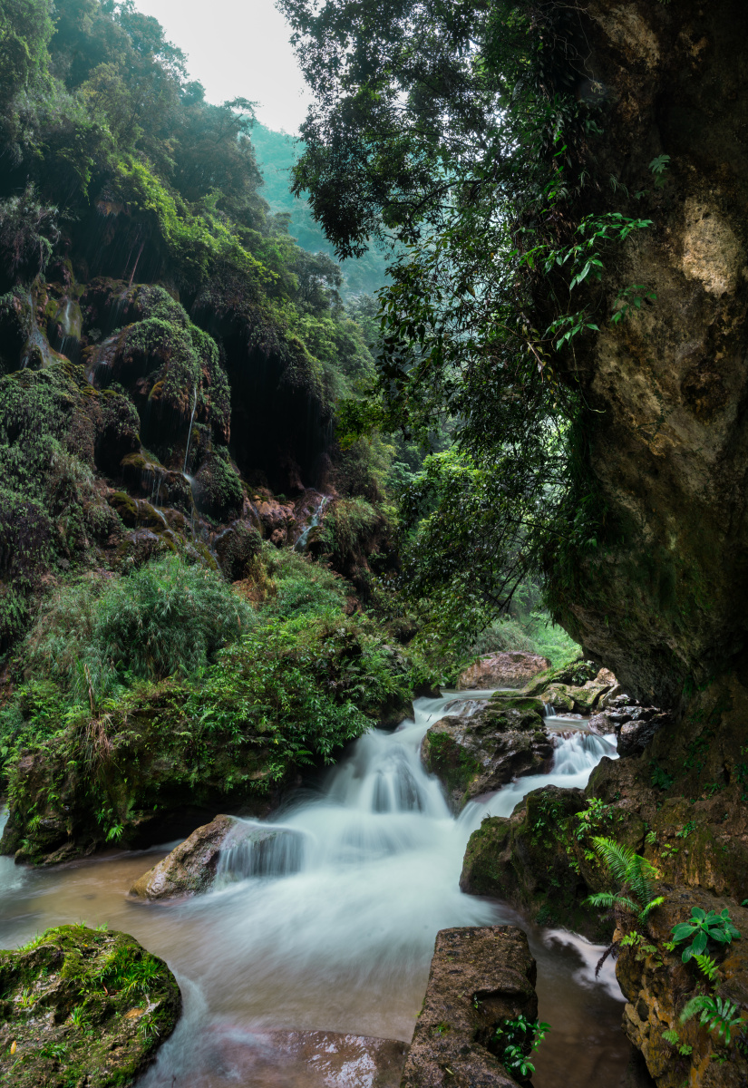 贵州紫江地缝地球美丽的伤疤