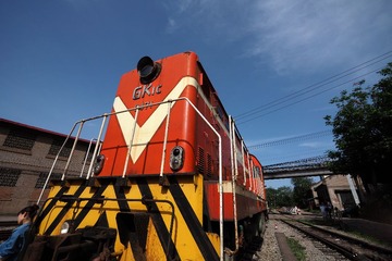 160416-05