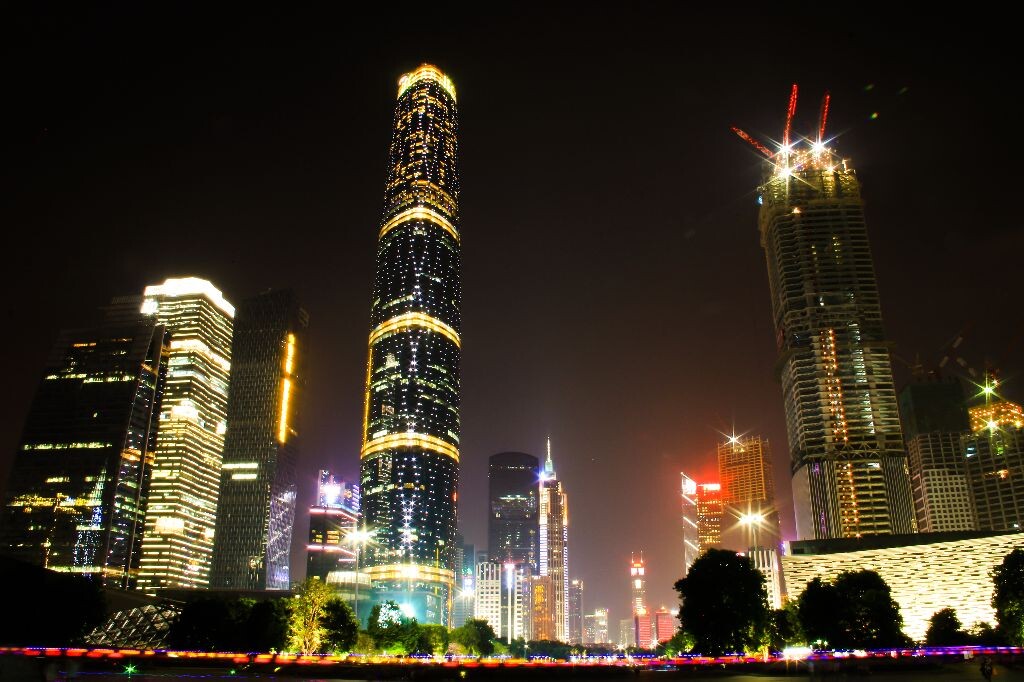 璀璨广州。