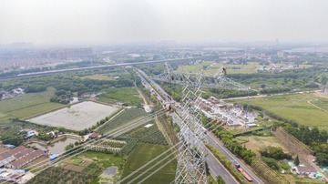 FE550C42-99E9-45A1-9666-CAF4E8EF9EAD/L0/001