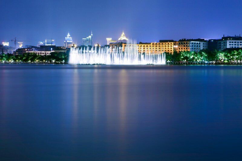 夜西湖