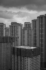 190056