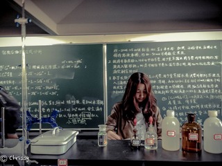 学术美。