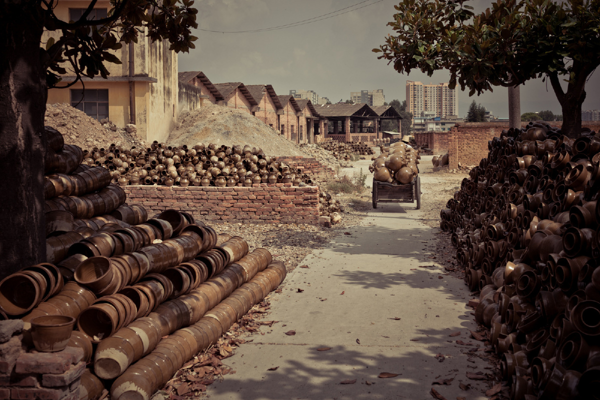 走进云南玉溪瓦窑陶瓷厂