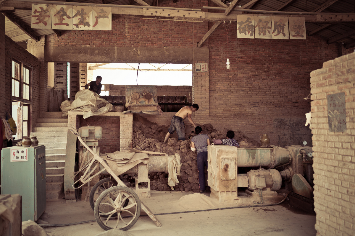 走进云南玉溪瓦窑陶瓷厂