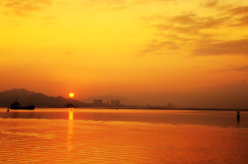 一湾海水鹭江情