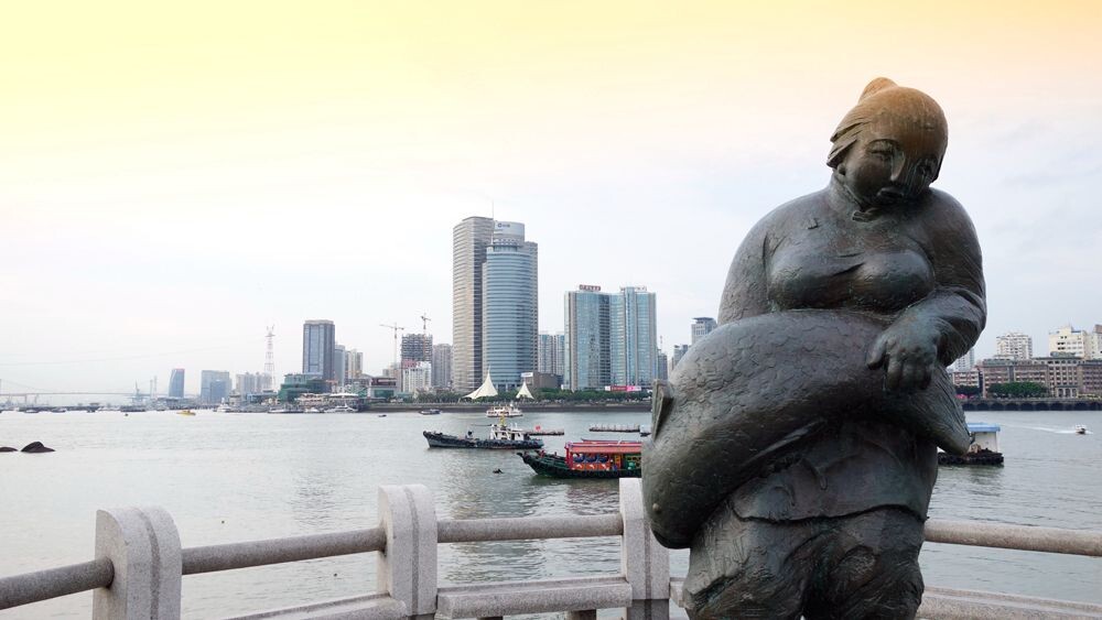 一湾海水鹭江情