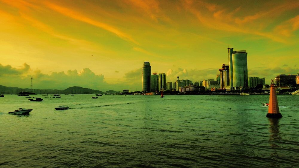 一湾海水鹭江情