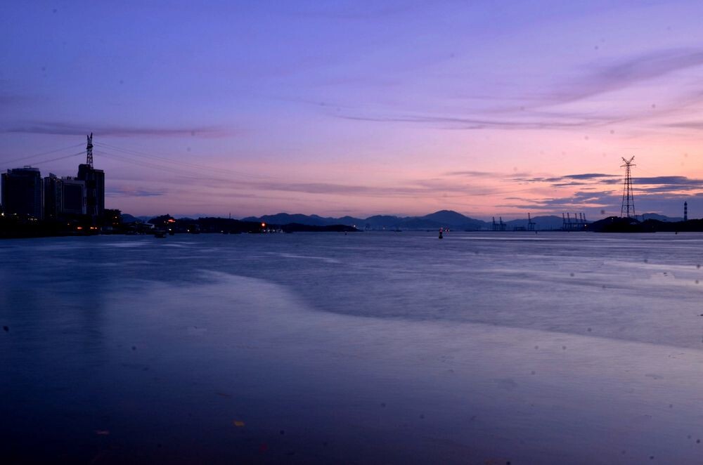 观海溢于海