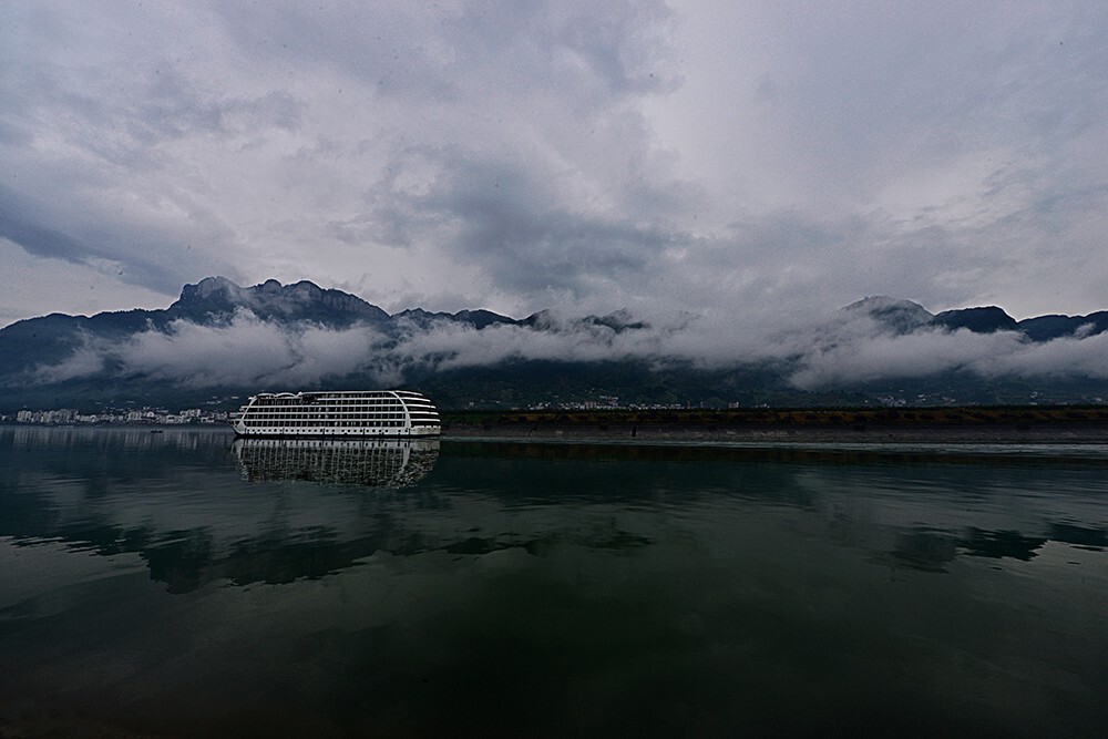 高峡出平湖----三峡大坝