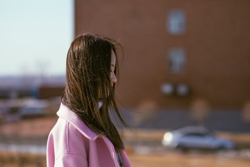 Y (3)
