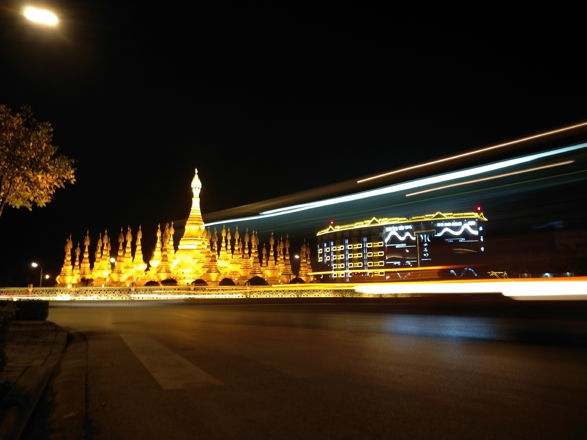德宏芒市夜太美